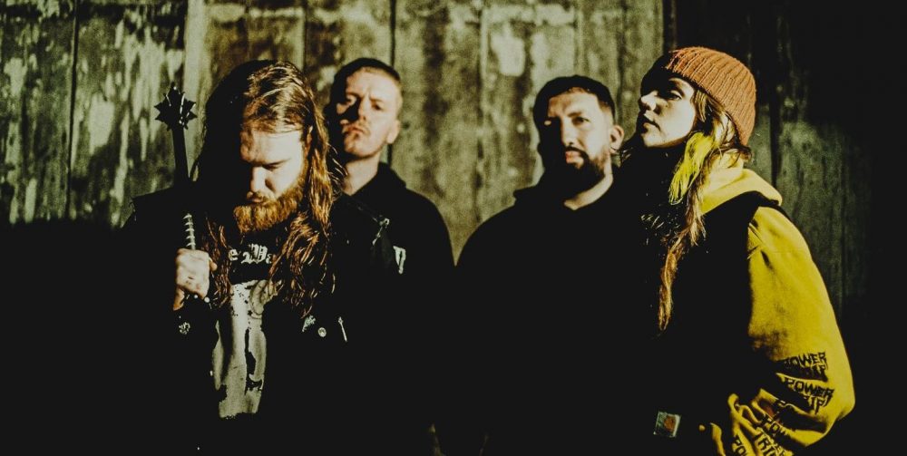 Súlyos sludge metal dallal ostromolja a hallójáratokat a brit Heriot