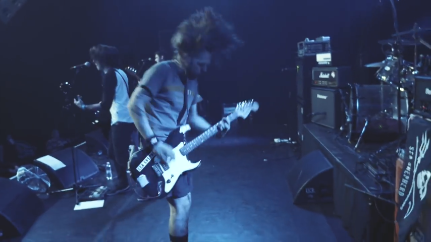 Tűz, víz, repülő - új klip a Kiestől