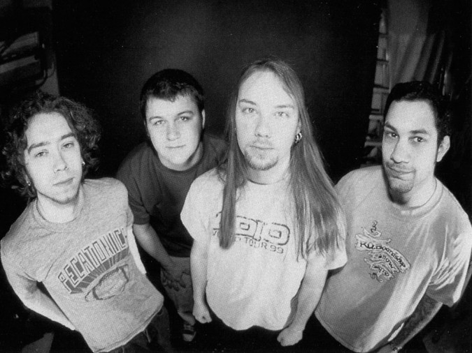 A modern punk rock megfejtése - 15 éve debütált nagylemezen a Rise Against!