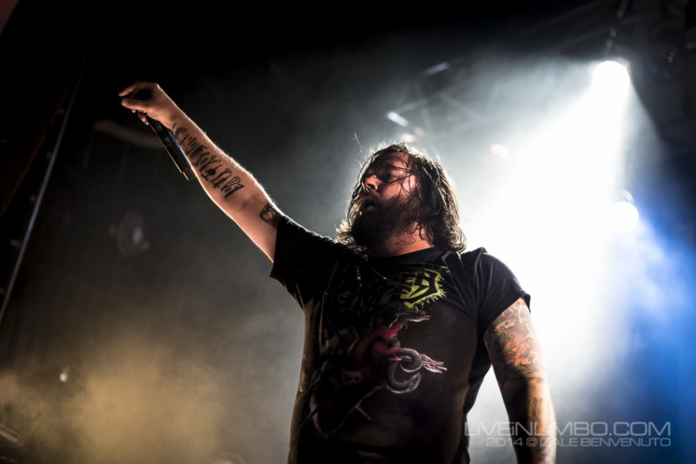 Újabb bandánál vendégeskedik a The Black Dahlia Murder énekese