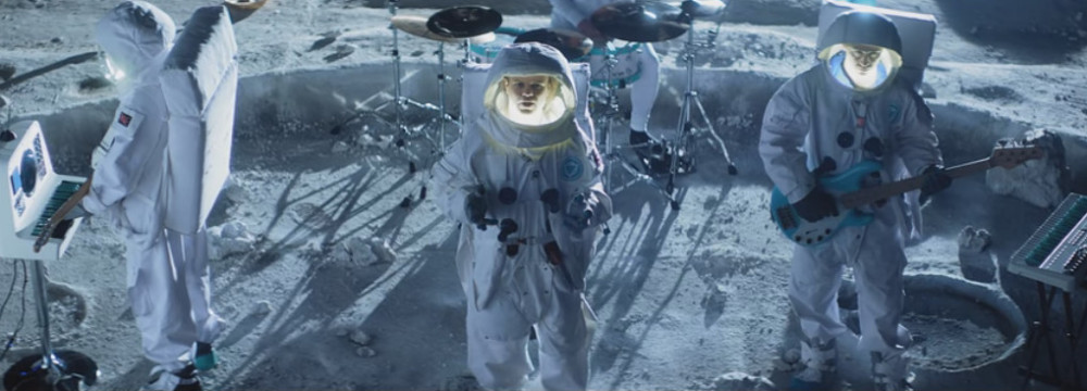 A Holdra száll új klipjében az Enter Shikari... vagy mégsem?