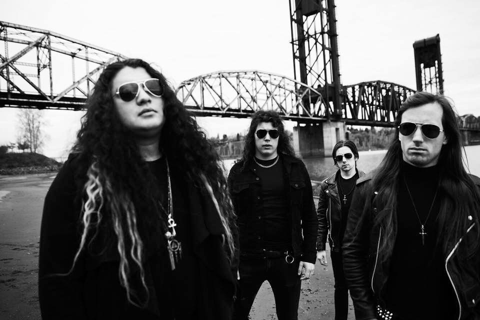 Ma este Idle Hands a Robotban