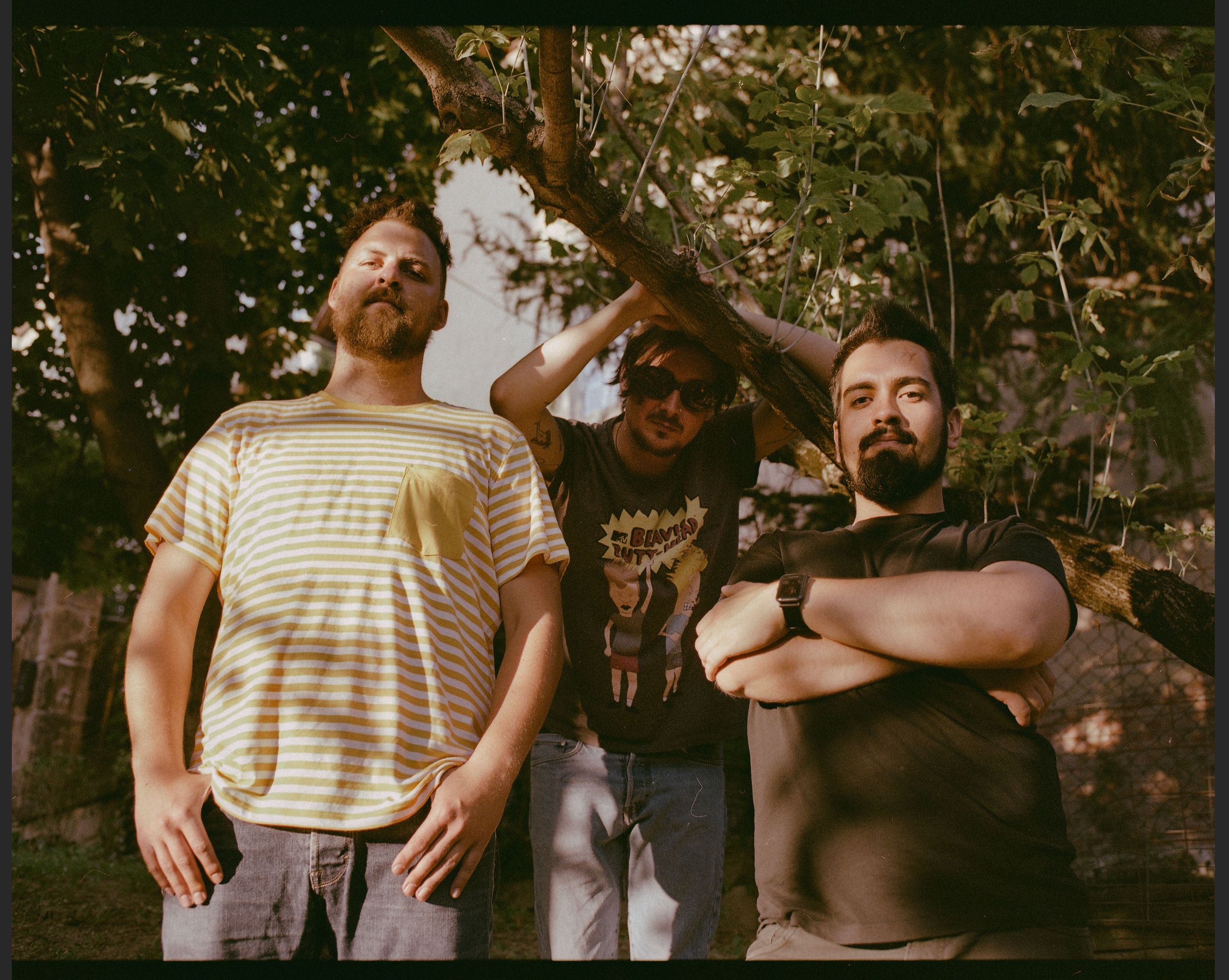 Van kiút - üzeni új dalával a Witch Bone Garden