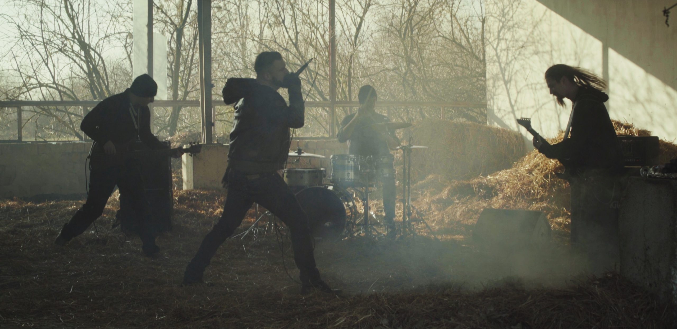 Lidércfény: a második előzetes a Bipølaris első nagylemezéről