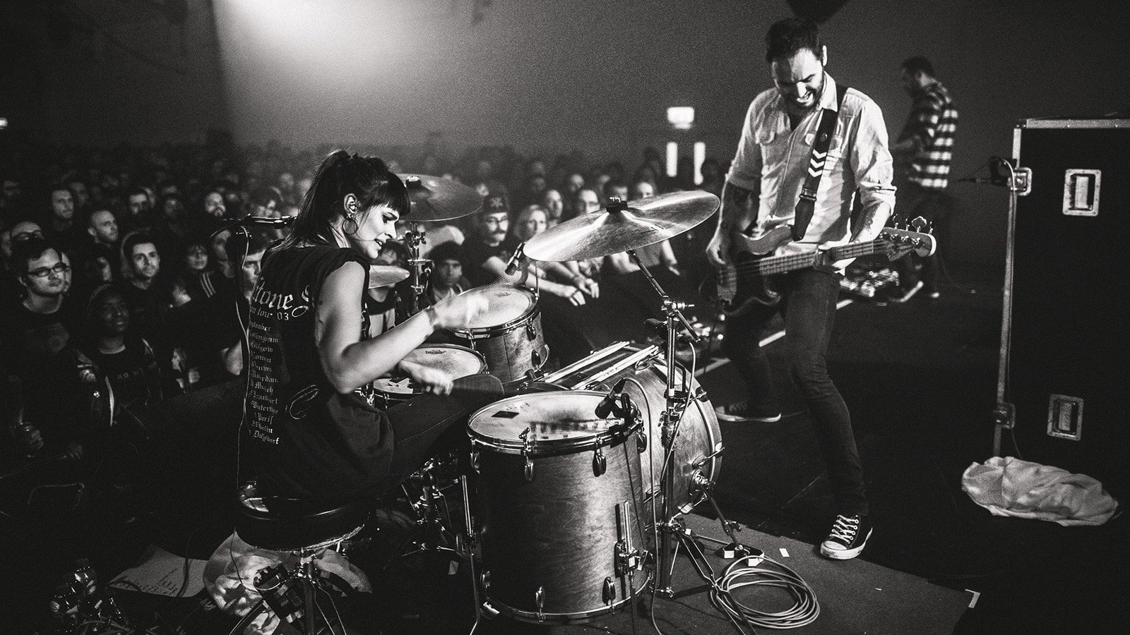 Barátok túl magas elvárásokkal - Új számot robbantott a Brutus