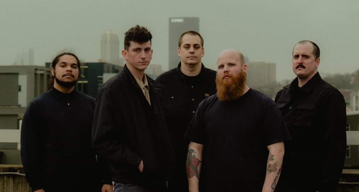 Orwell Állatfarmja ihlette a 156/Silence új dalát