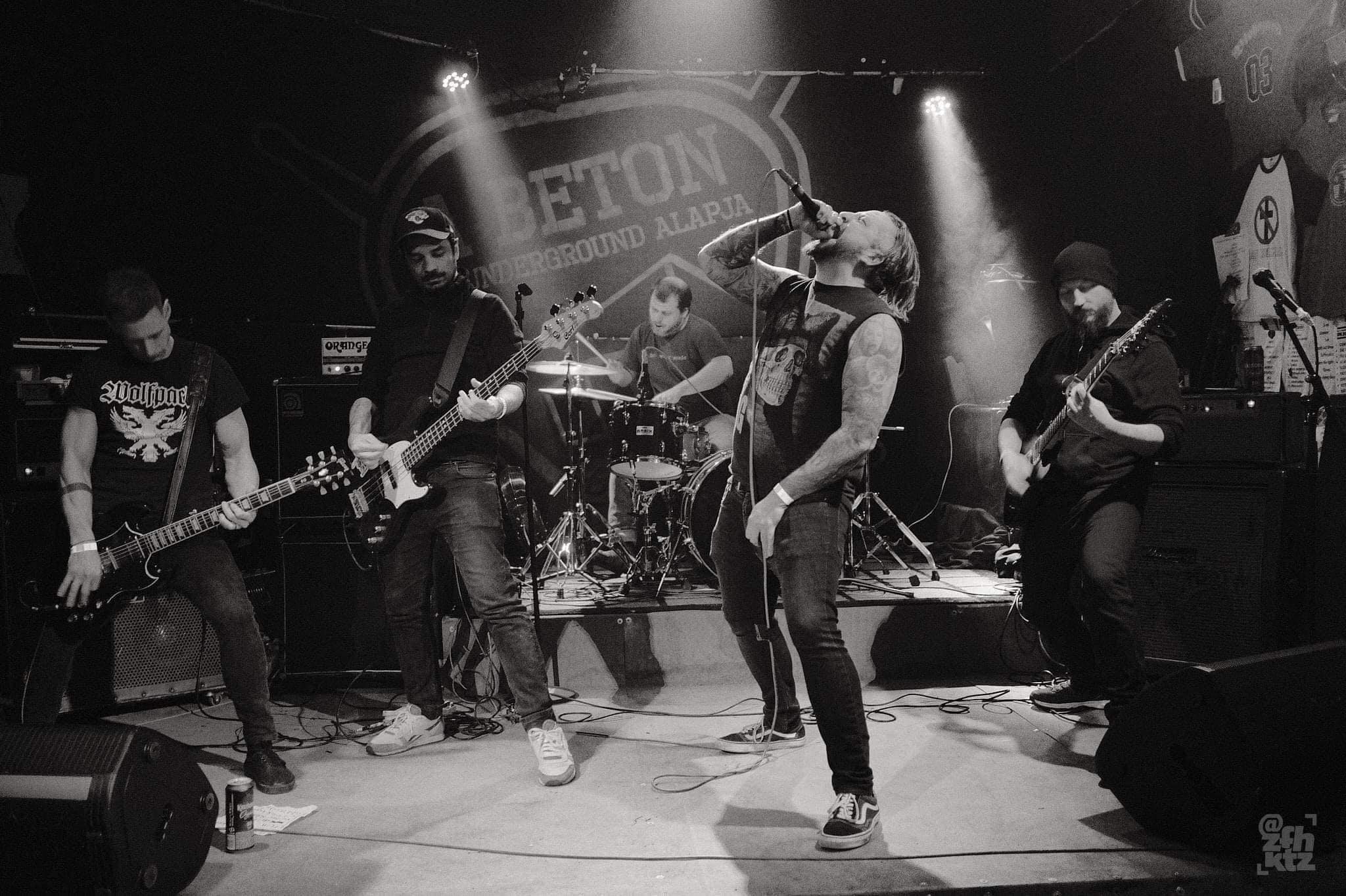 A reggel nem jön el - Mocsadék új dalt adott ki a Tetem