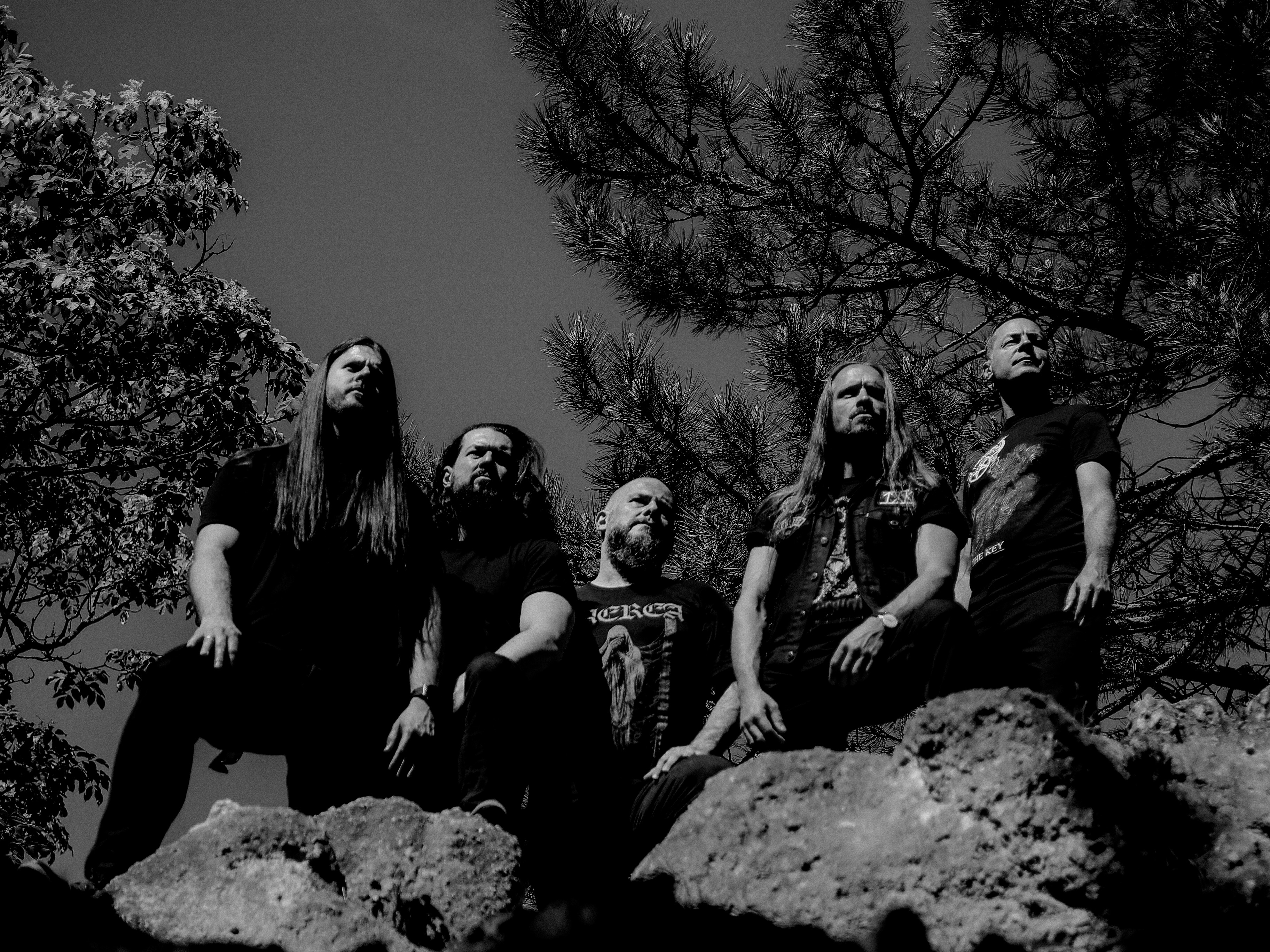 Amit a kozmosz suttog, a Föld nem hallja - Rivers Ablaze-klippremier